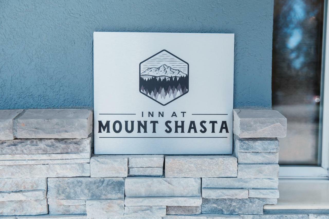 Inn At Mount Shasta Zewnętrze zdjęcie