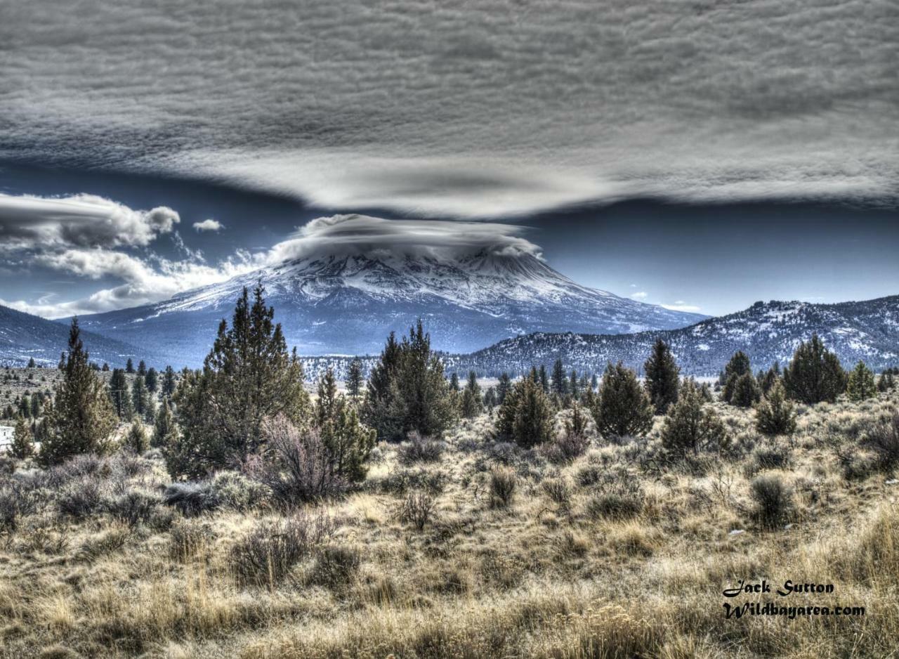 Inn At Mount Shasta Zewnętrze zdjęcie